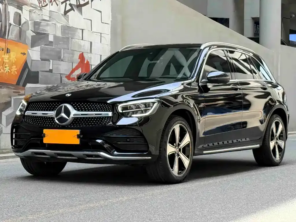 Mercedes-Benz GLC — фото 1