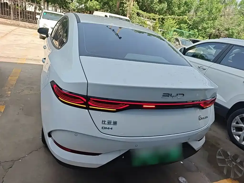 BYD Qin PLUS 2025 из CN, фото 10