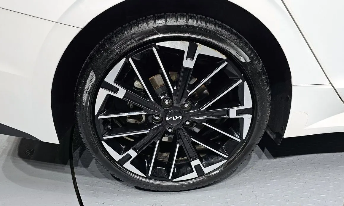 Kia K5 2024 из KR, фото 6