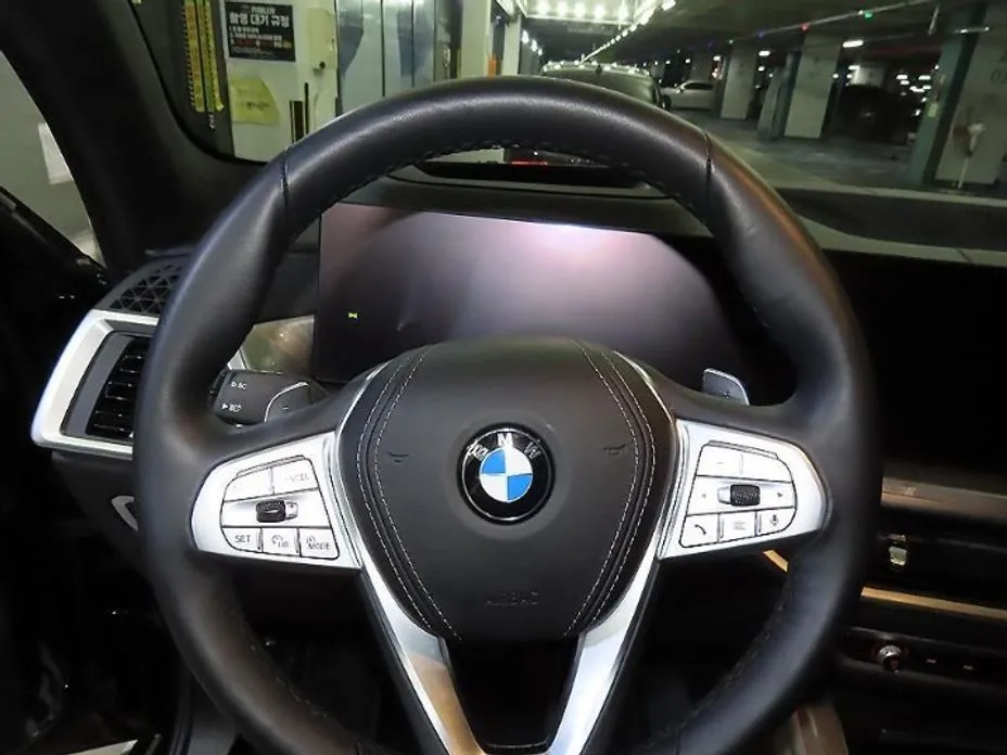 BMW X7 2024 из KR, фото 8
