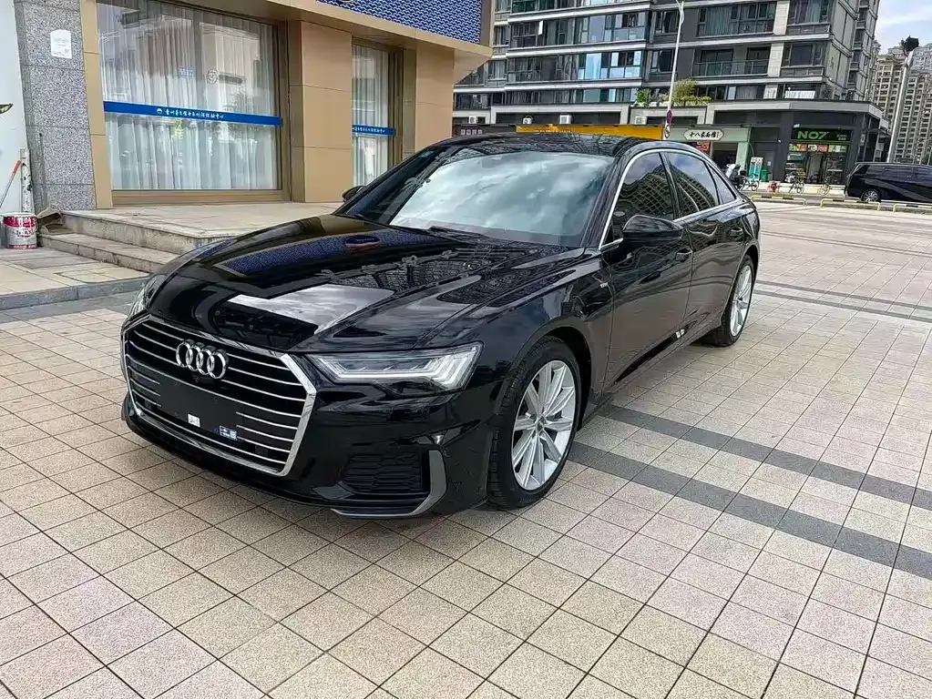 Audi A6L — фото 2