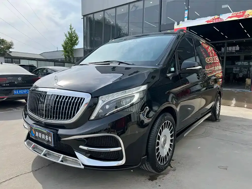 Mercedes-Benz V-Class