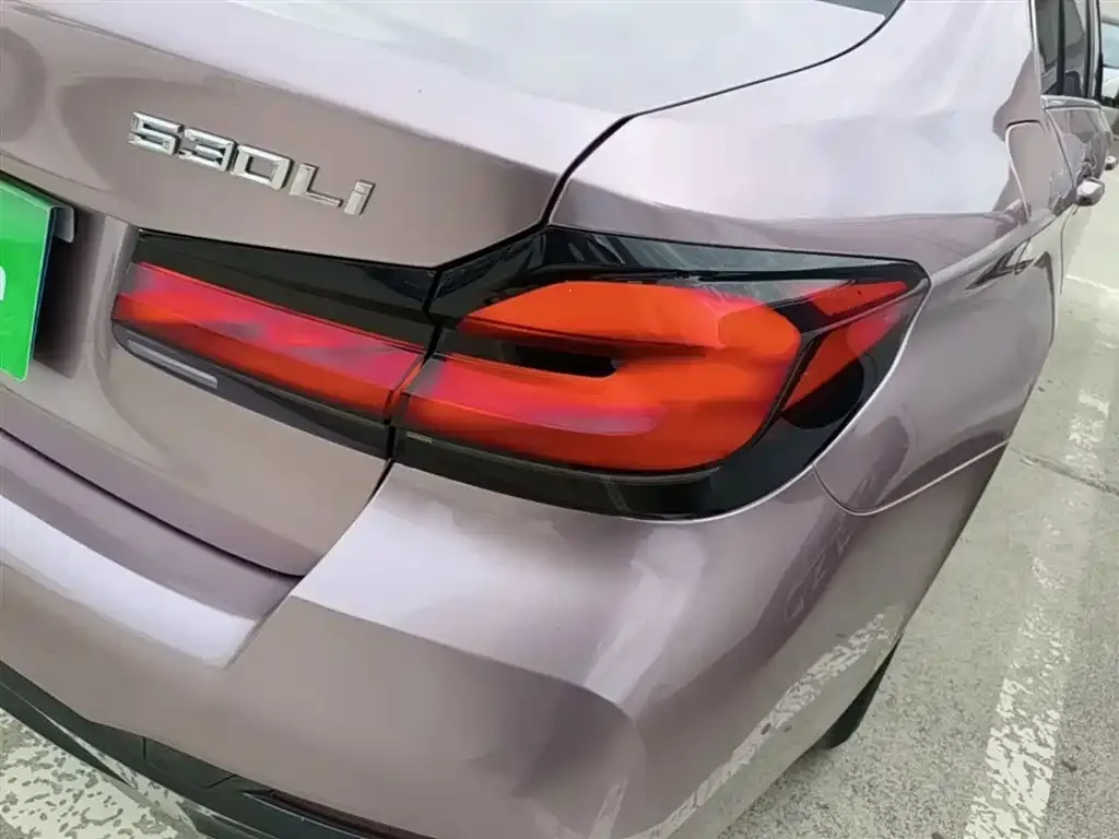 BMW 5 Series — фото 2
