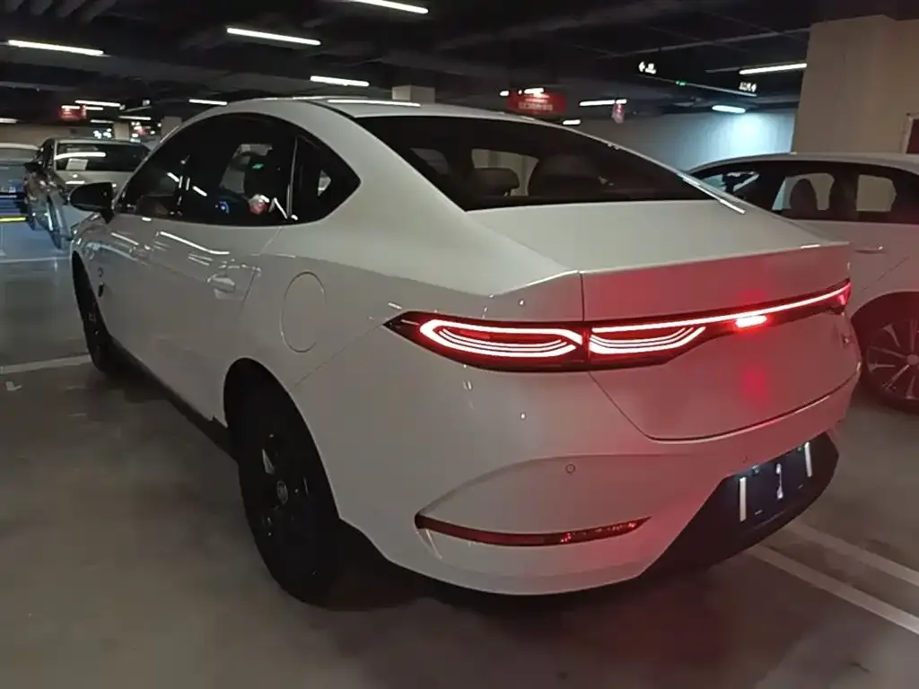 BYD Qin PLUS — фото 7