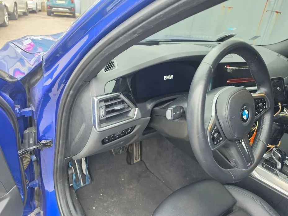 BMW 3-Series 2021 из KR, фото 8