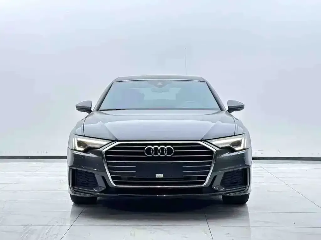 Audi A6L — фото 2