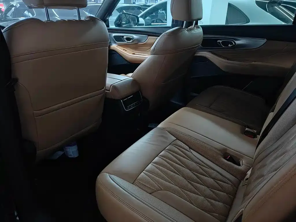 GAC Motor Trumpchi GS8 — фото 4