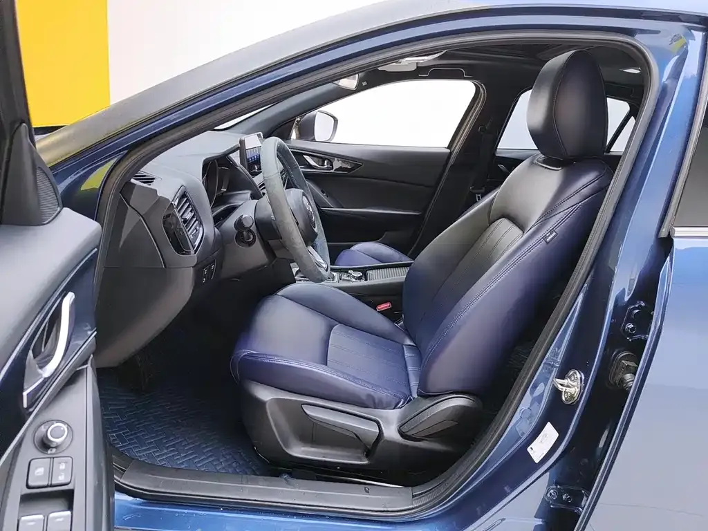Mazda CX-4 2022 из CN, фото 7