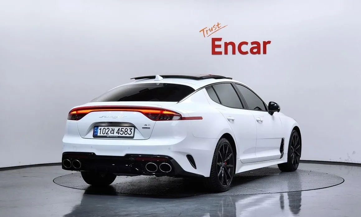 Kia Stinger 2023 из KR, фото 4