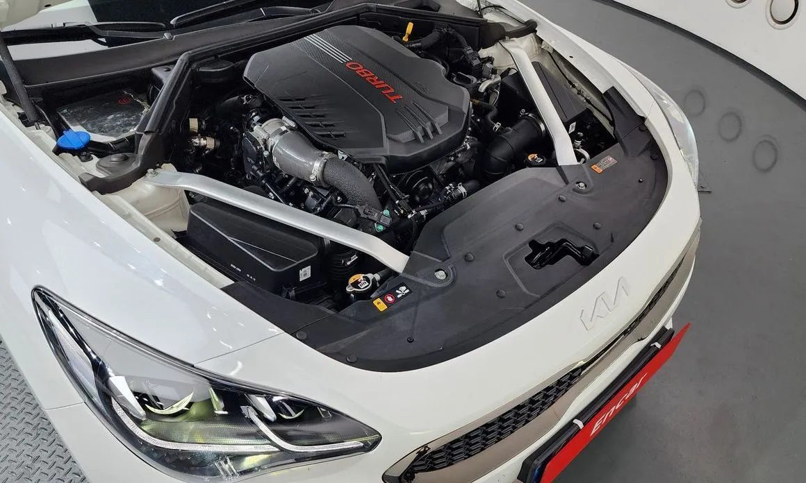 Kia Stinger 2023 из KR, фото 7