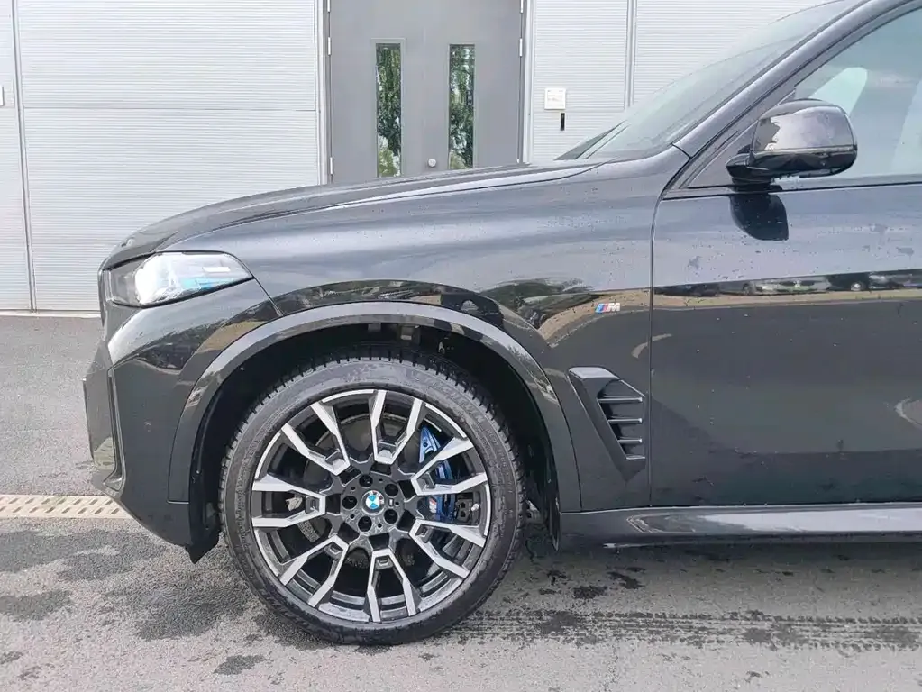 BMW X5 2024 из CN, фото 9