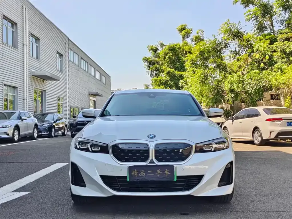 BMW i3 — фото 10