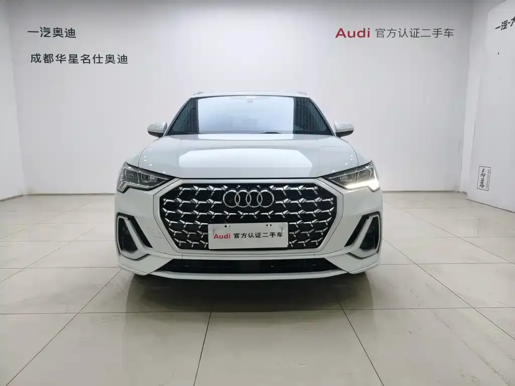 Audi Q3 — фото 2