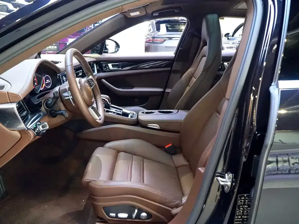Porsche Panamera — фото 4