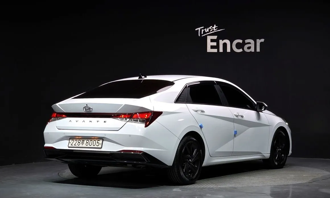 Hyundai AVANTE 2021 из KR, фото 6
