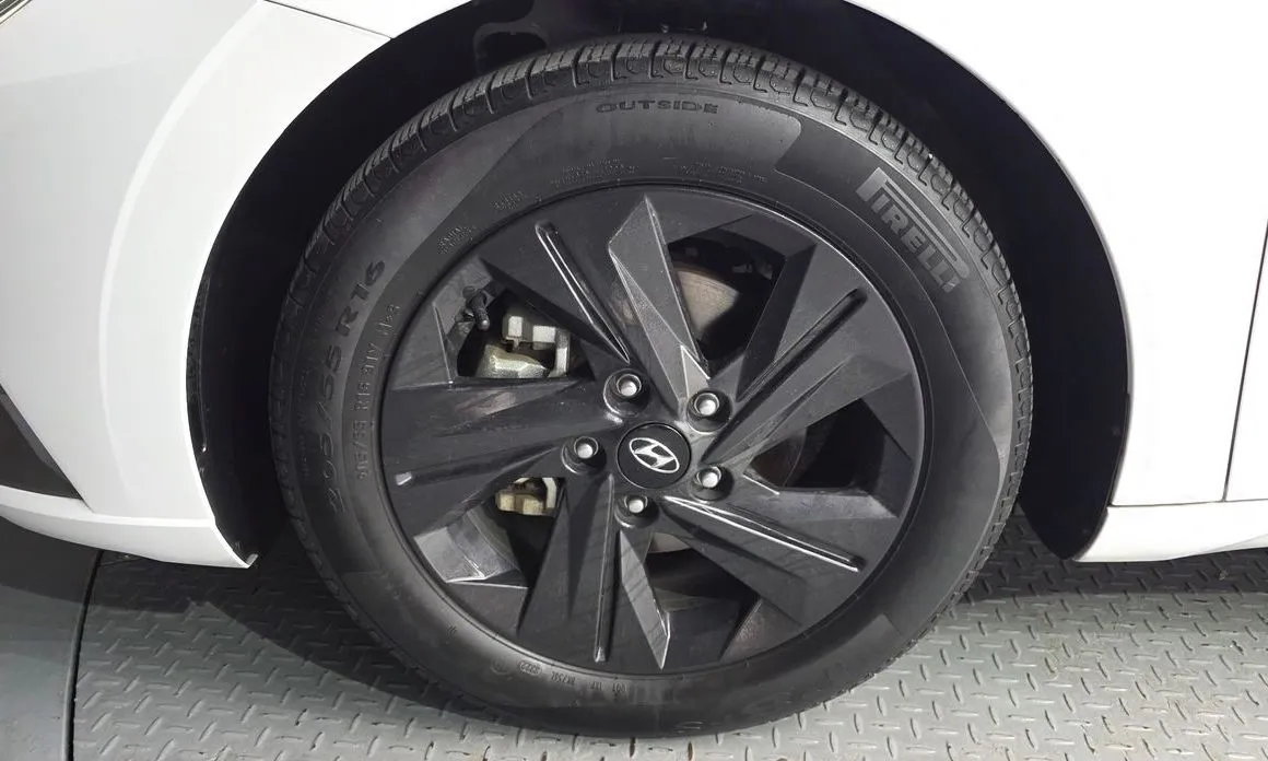 Hyundai AVANTE 2021 из KR, фото 8
