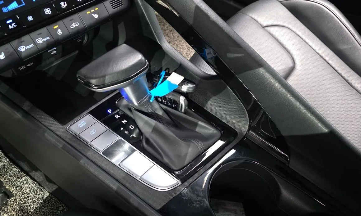 Hyundai AVANTE 2021 из KR, фото 4
