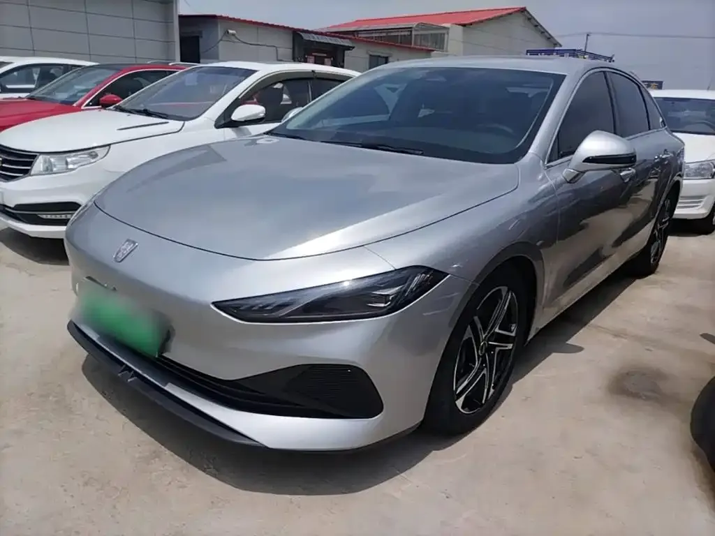 Roewe D7