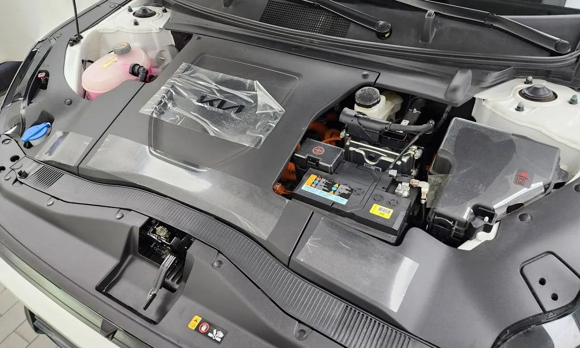 Kia EV4 2026 из KR, фото 8
