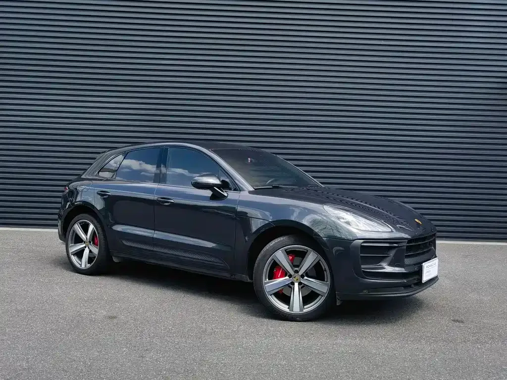 Porsche Macan — фото 1