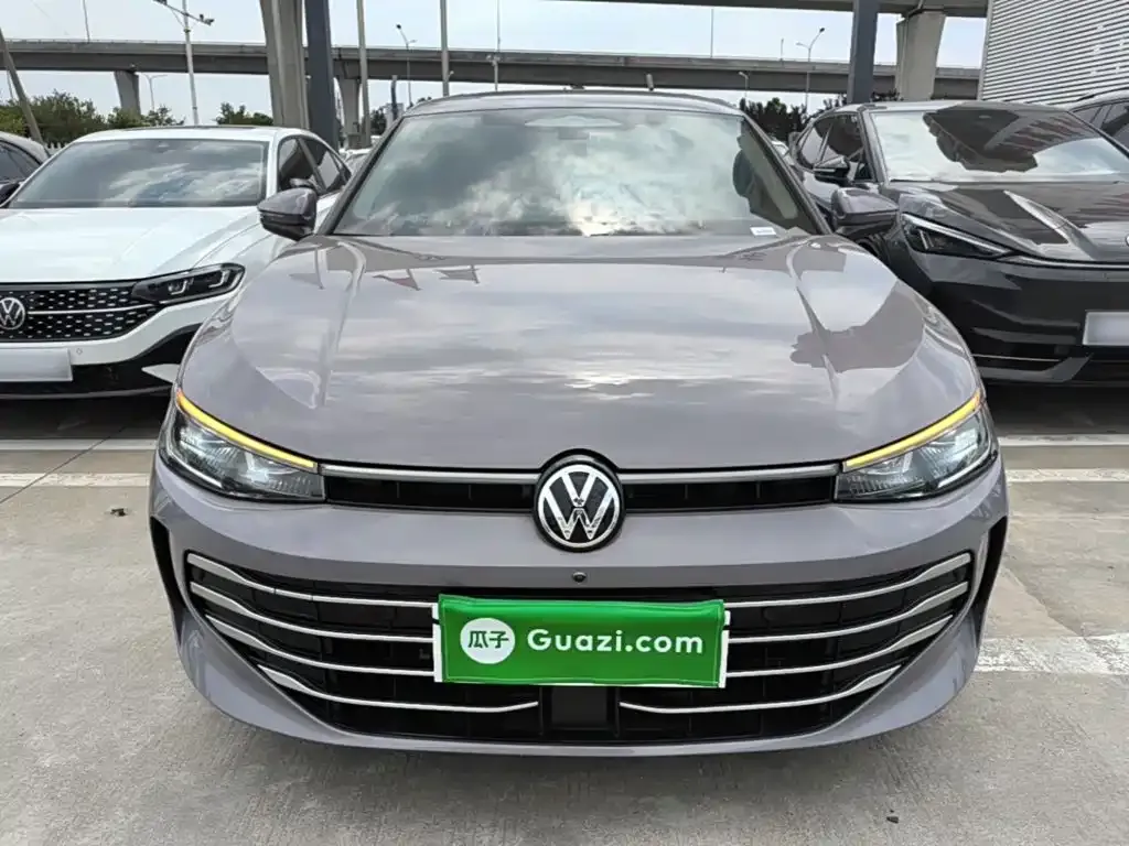Volkswagen Passat — фото 10