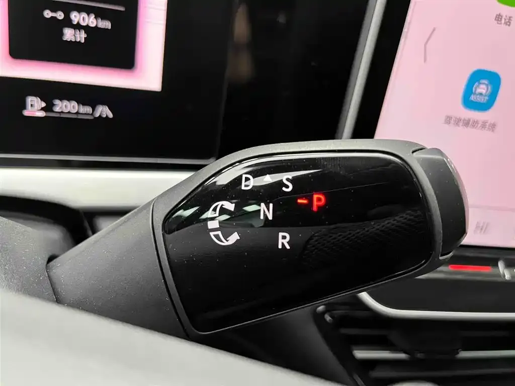 Volkswagen Passat — фото 10