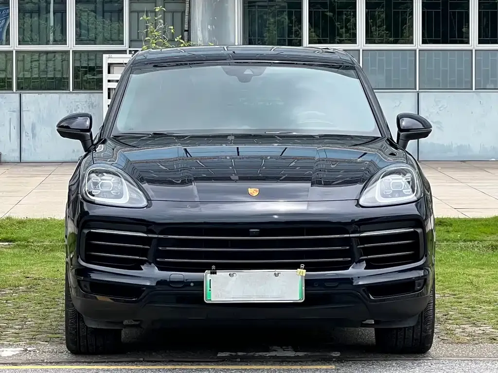 Porsche Cayenne Hybrid — фото 6
