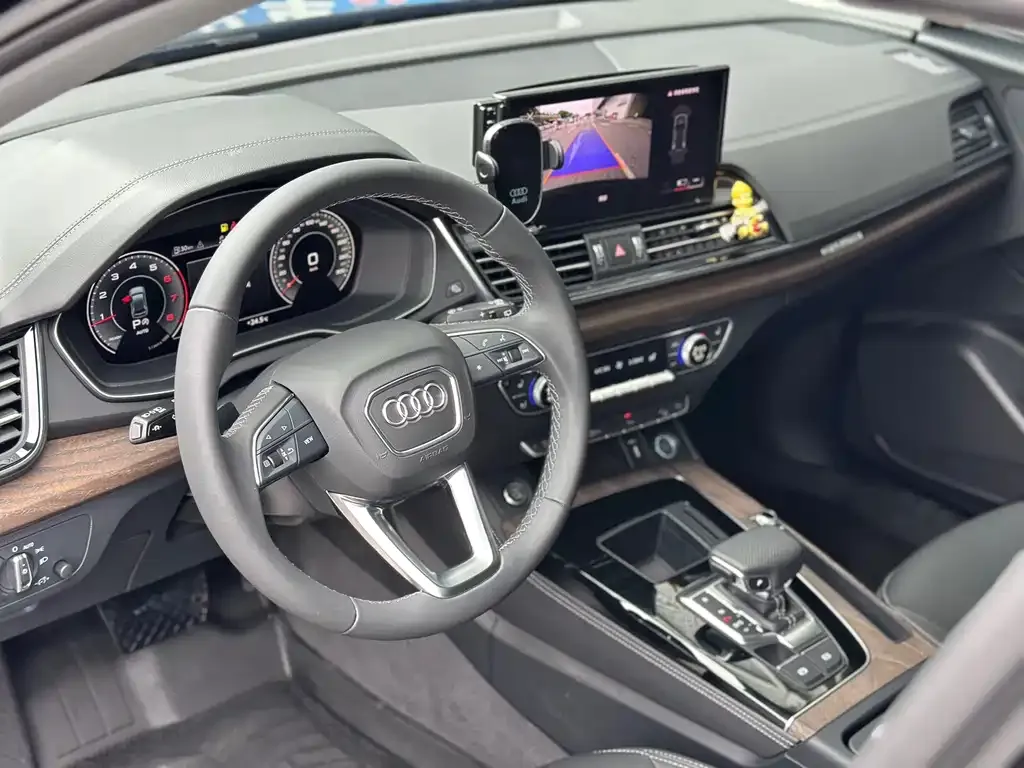 Audi Q5L — фото 2