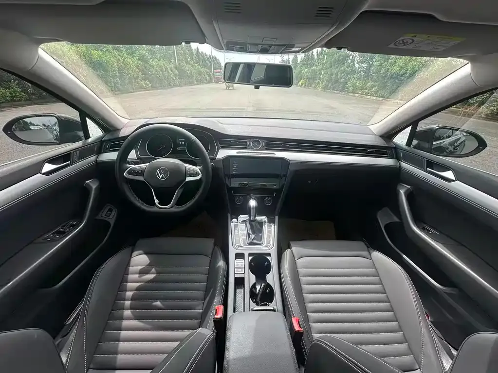 Volkswagen Magotan 2022 из CN, фото 2
