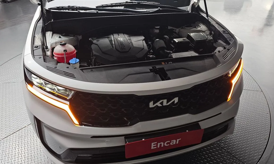 Kia Sorento — фото 5