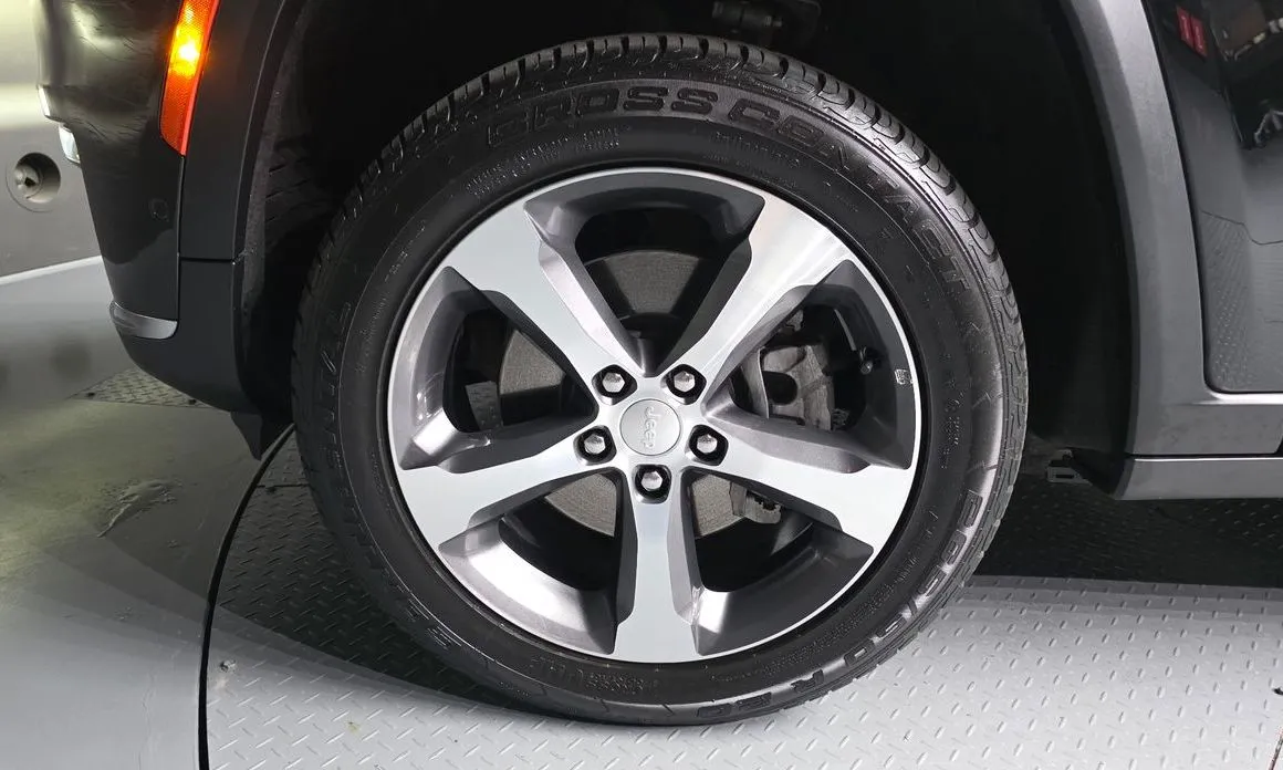 Jeep Cherokee 2023 из KR, фото 7