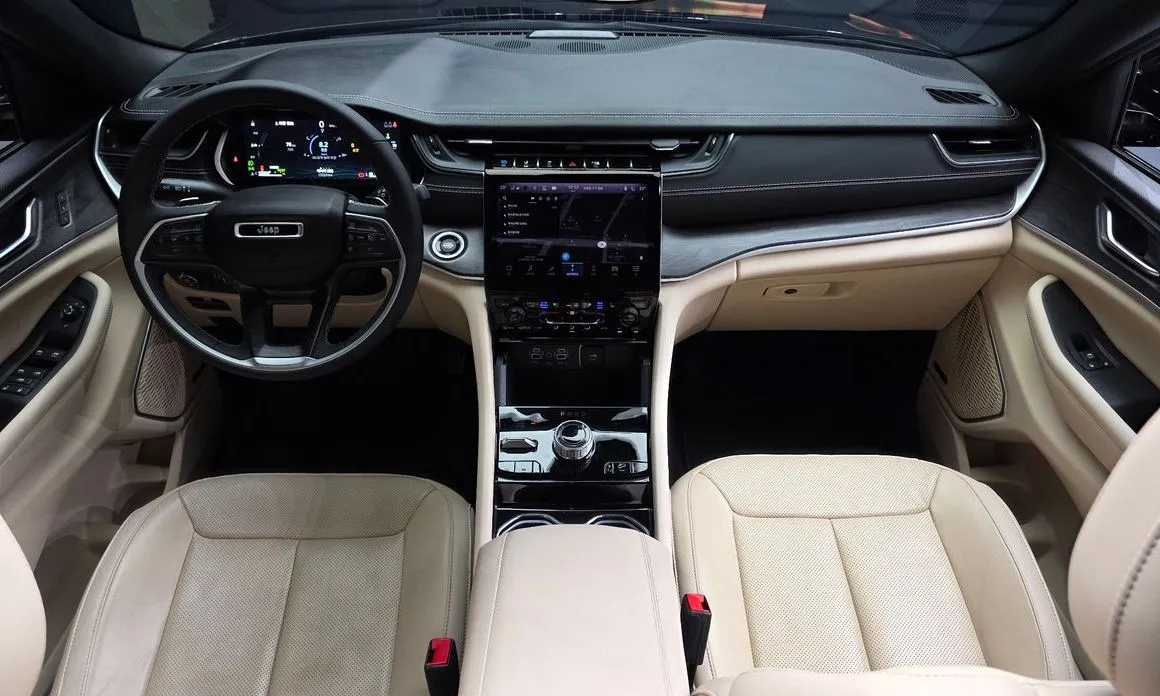 Jeep Cherokee 2023 из KR, фото 9