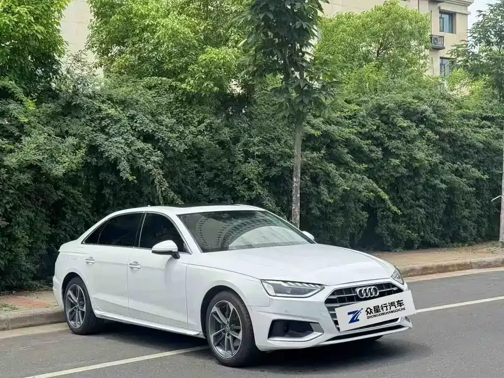 Audi A4L — фото 8