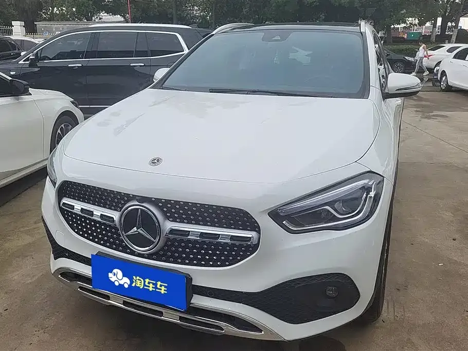 Mercedes-Benz GLA — фото 8