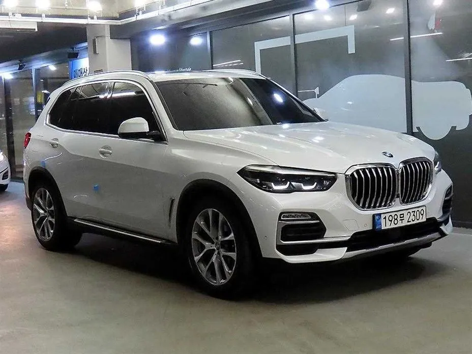 BMW X5 — фото 1