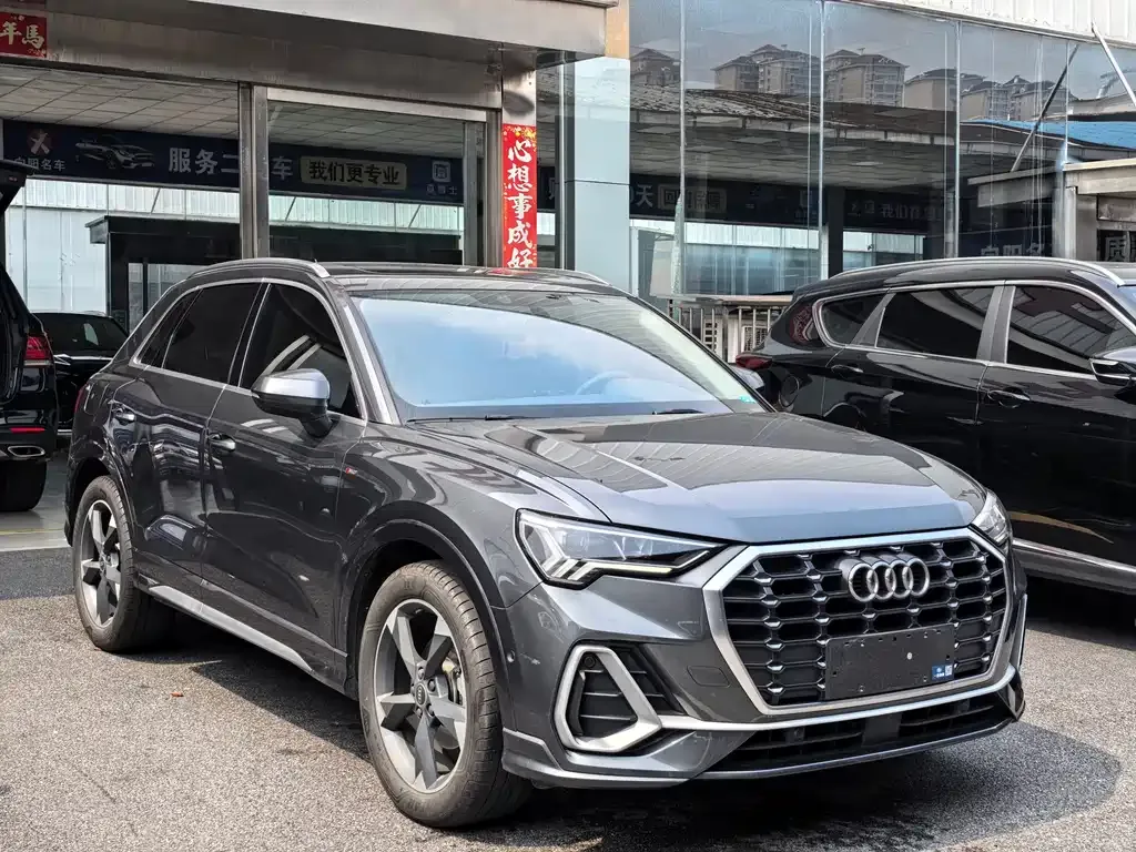 Audi Q3 — фото 2