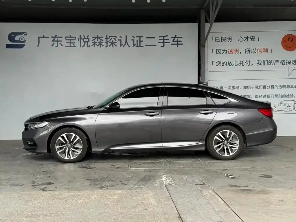Honda Accord — фото 3