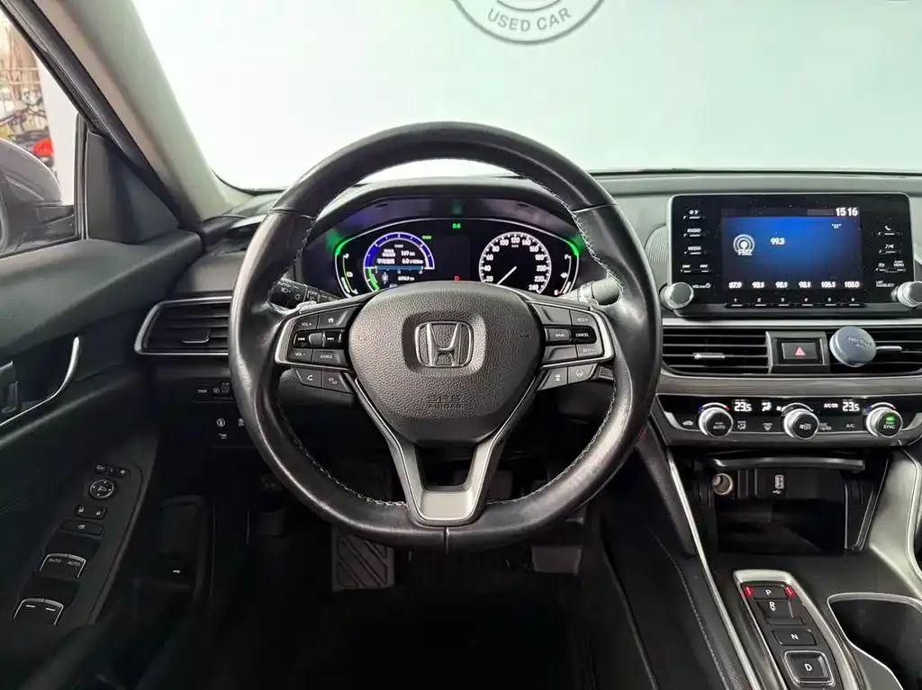 Honda Accord — фото 6