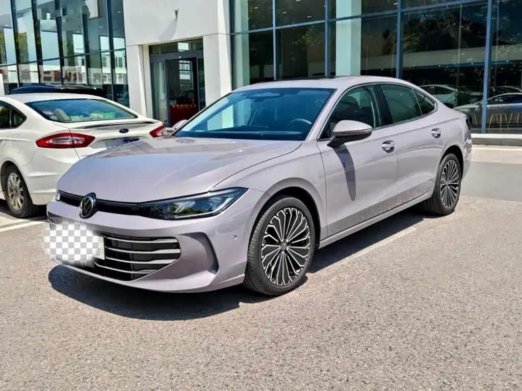 Volkswagen Passat — фото 1
