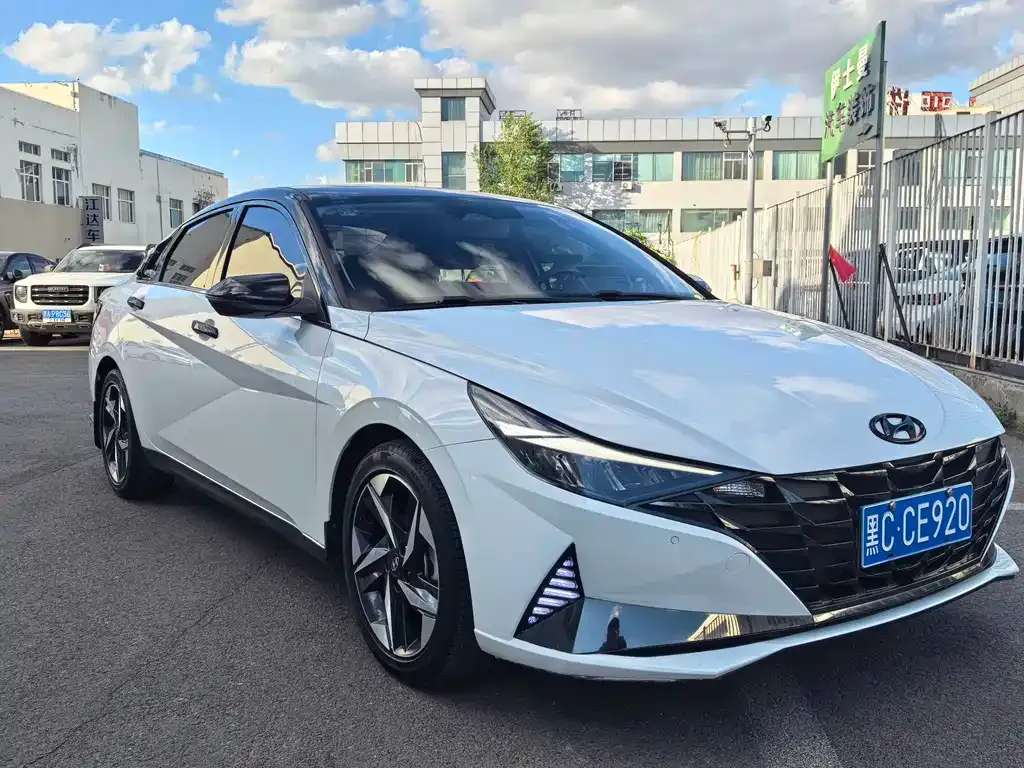 Hyundai Elantra 2021 из CN, фото 10