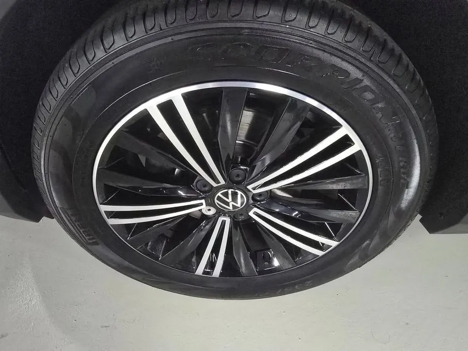 Volkswagen Tiguan 2022 из KR, фото 9