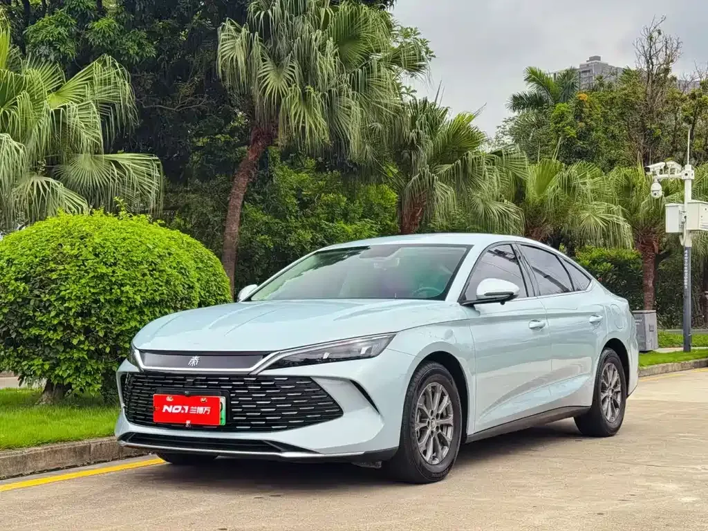 BYD Qin L — фото 1