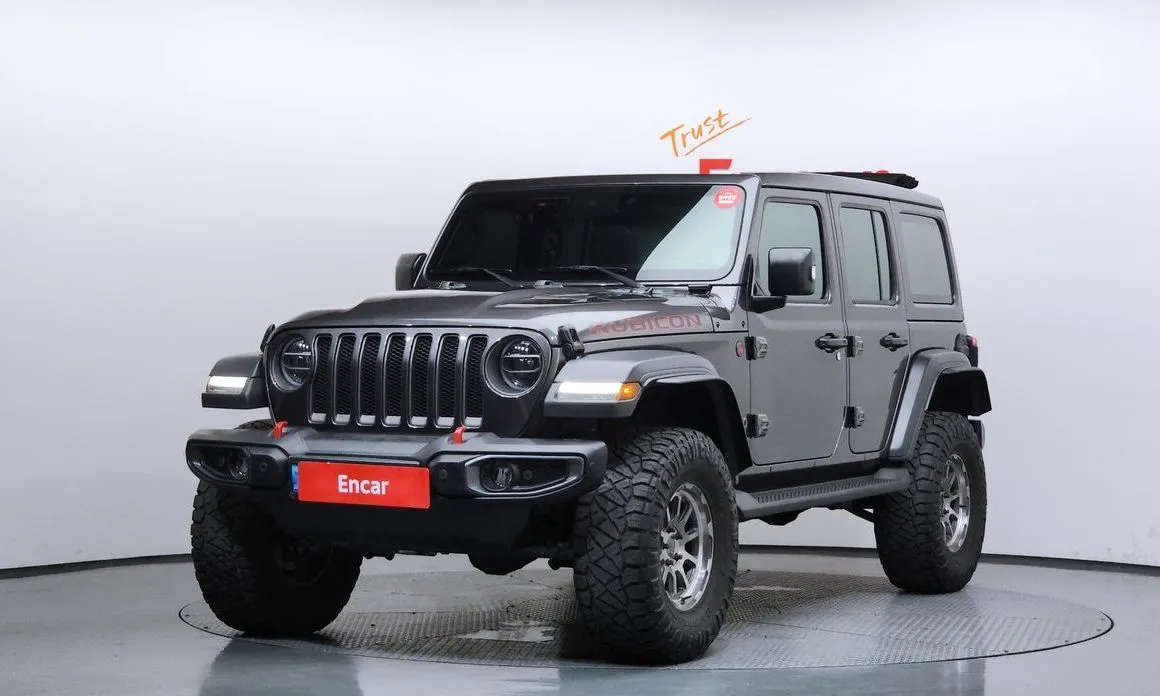 Jeep Wrangler — фото 1