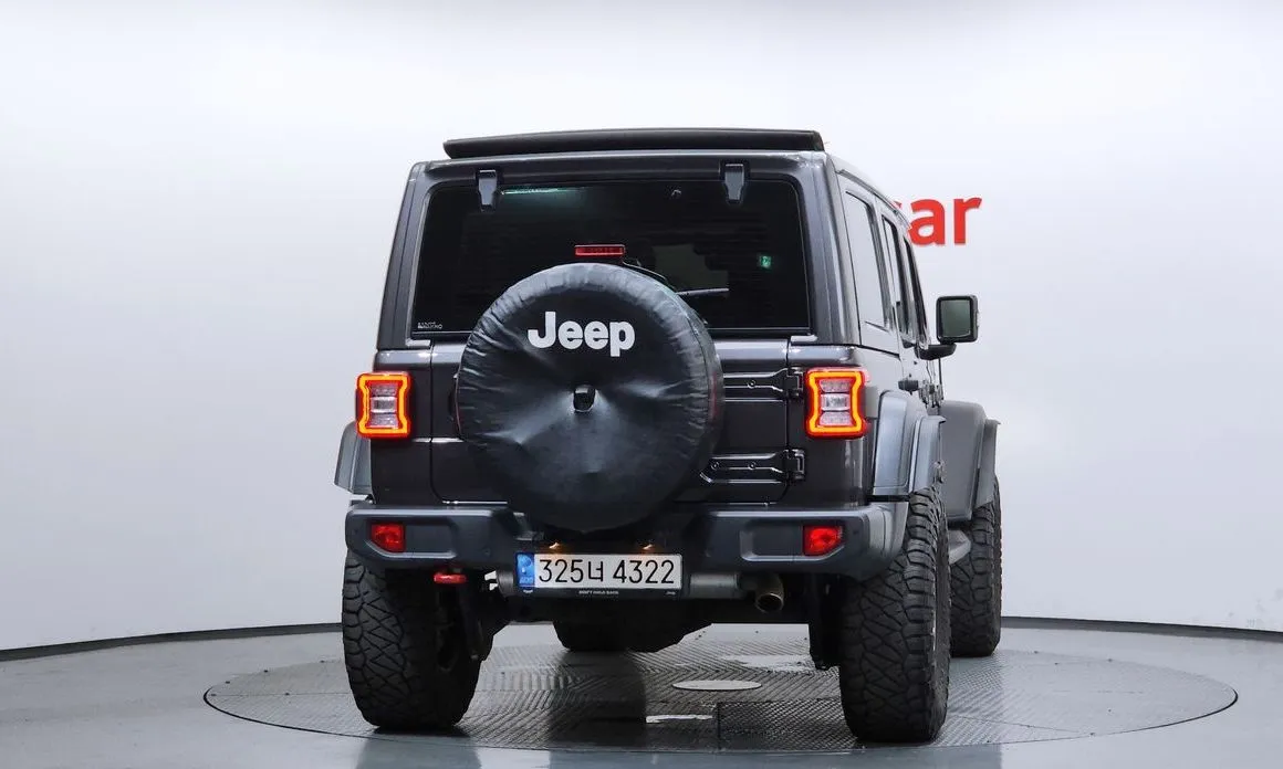 Jeep Wrangler — фото 3