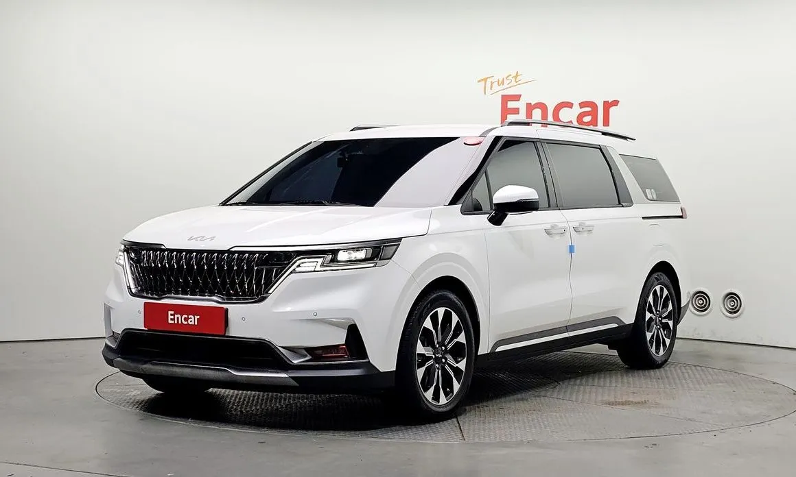 Kia Carnival 2023 из KR, фото 1