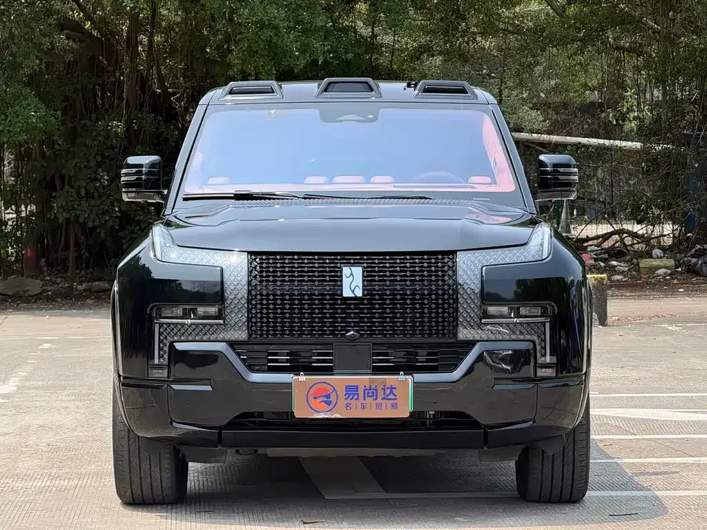 Yangwang U8
