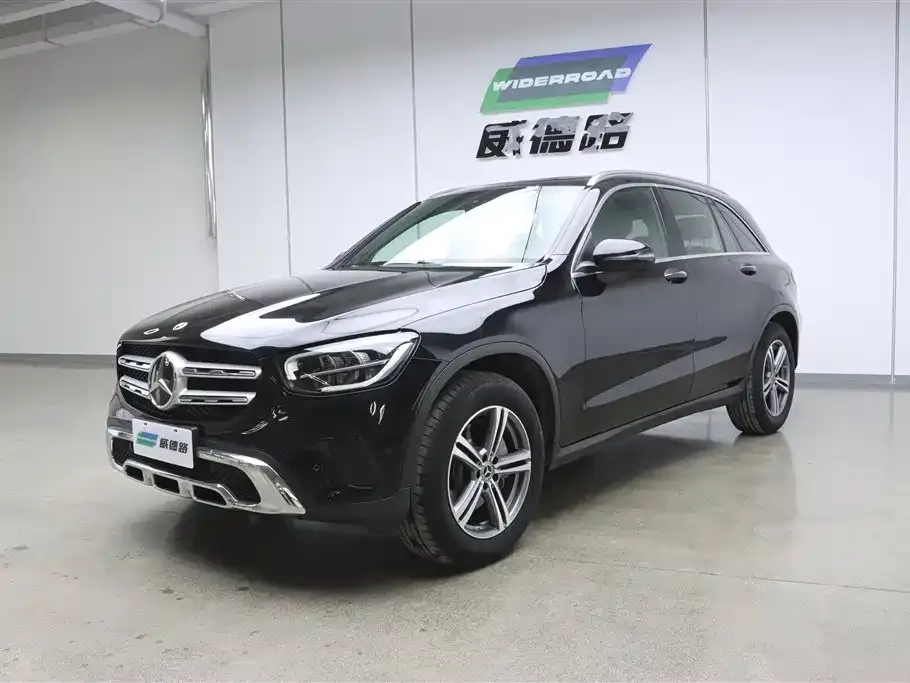 Mercedes-Benz GLC — фото 1