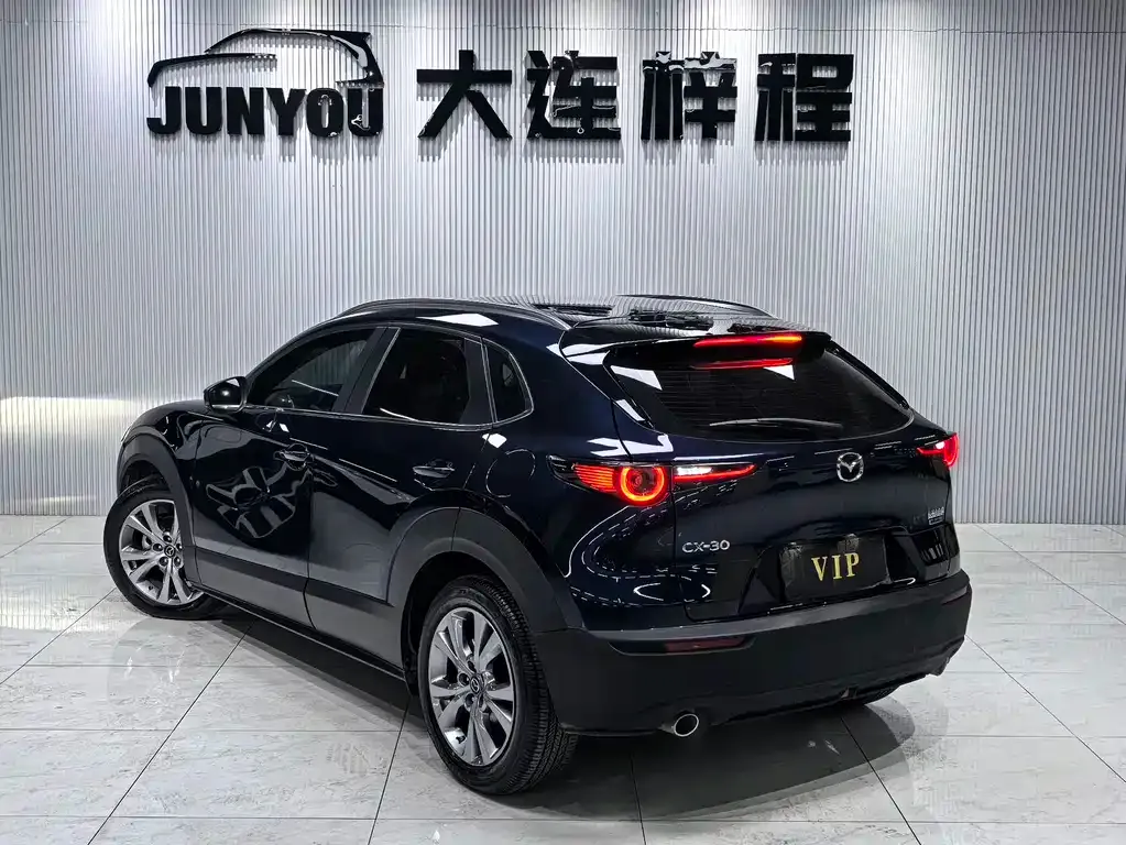 Mazda CX-30 — фото 9