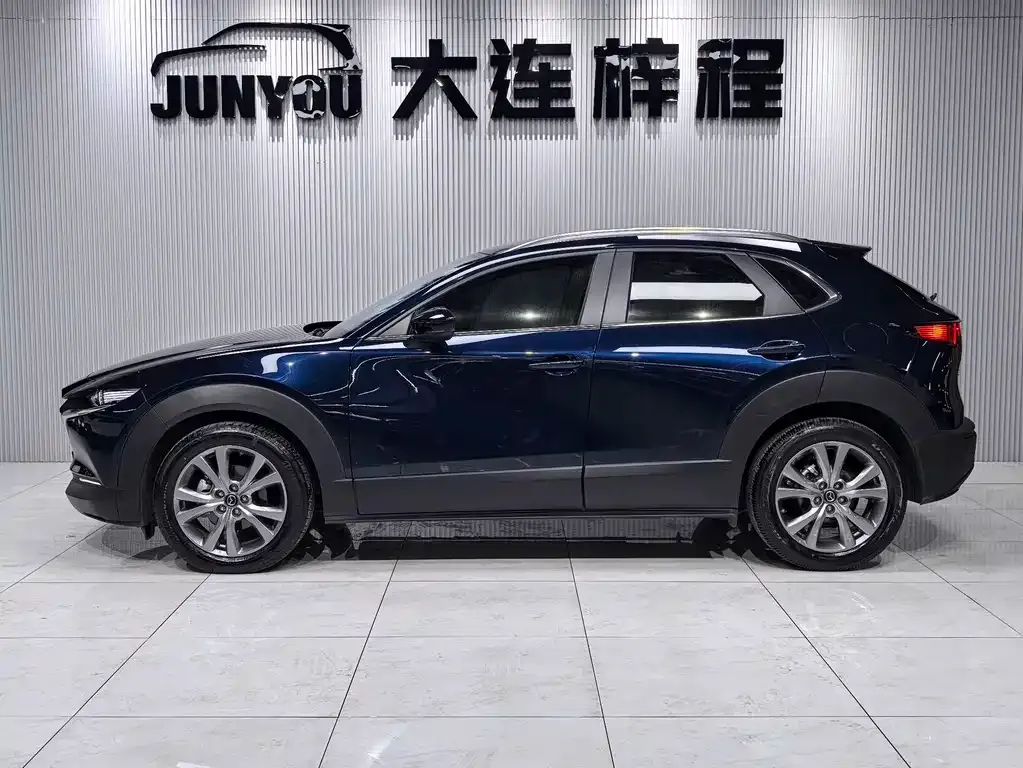 Mazda CX-30 — фото 8