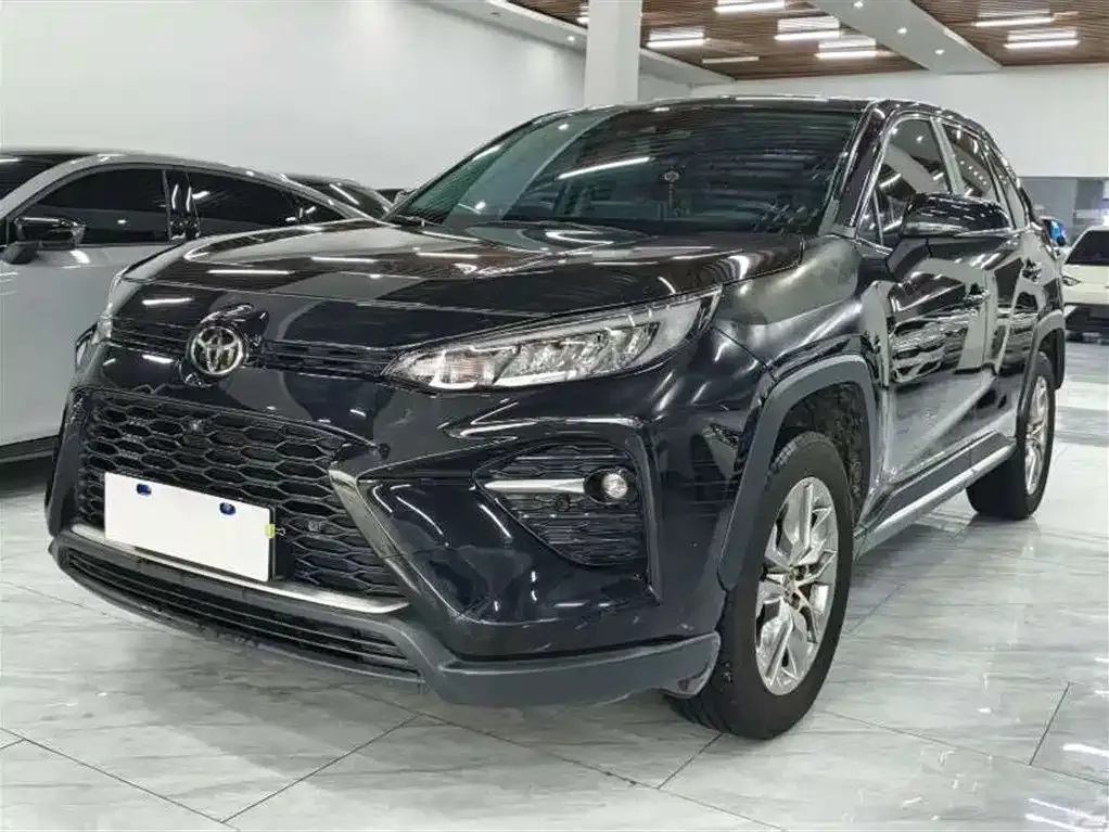 Toyota Wildlander — фото 1